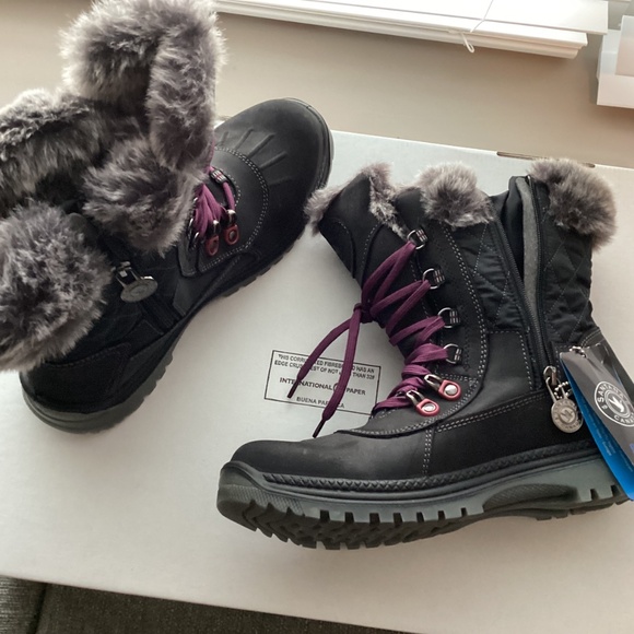 Santana Canada Leather & Wool Blend Mid Winter Boot (Women) 10M - Picture 6 of 13